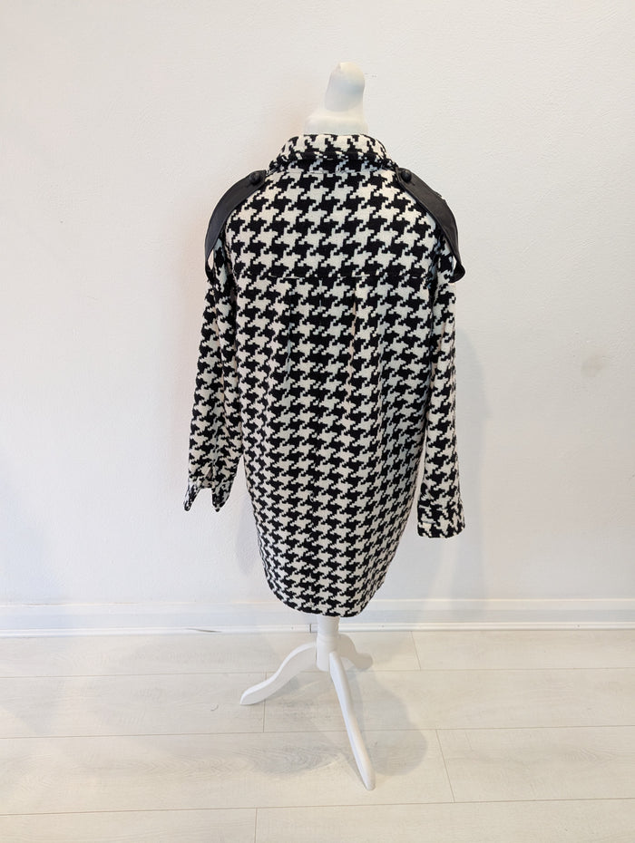 Amy & Clo Dogtooth Coat M/ L