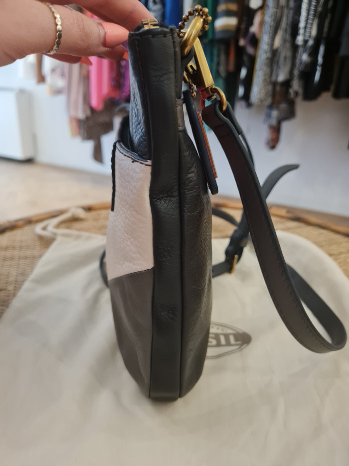Fossil black/grey crossbody
