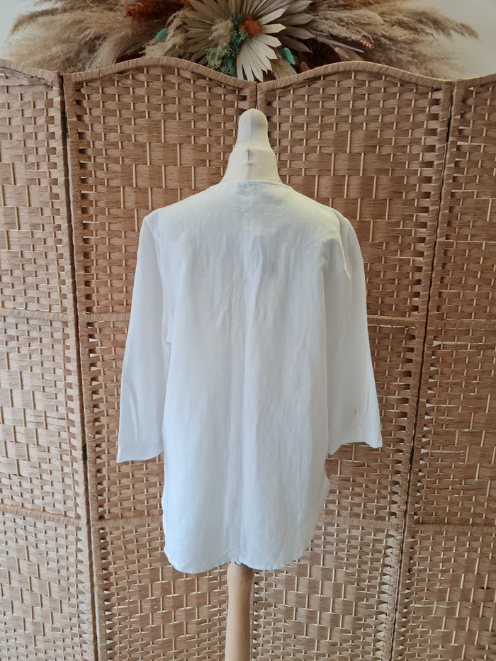 Gallery White Linen Mix Top Size 12