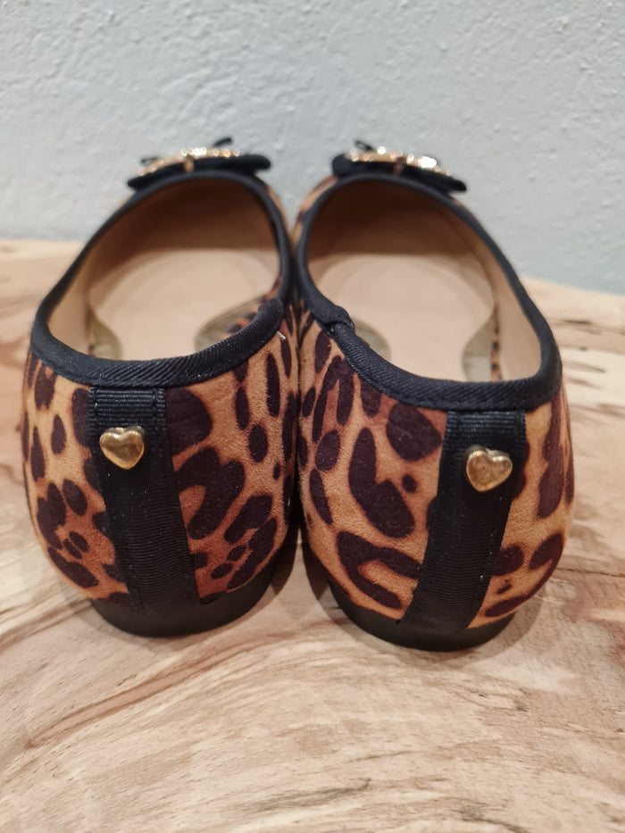 Head over Heels Leopard print pumps 6