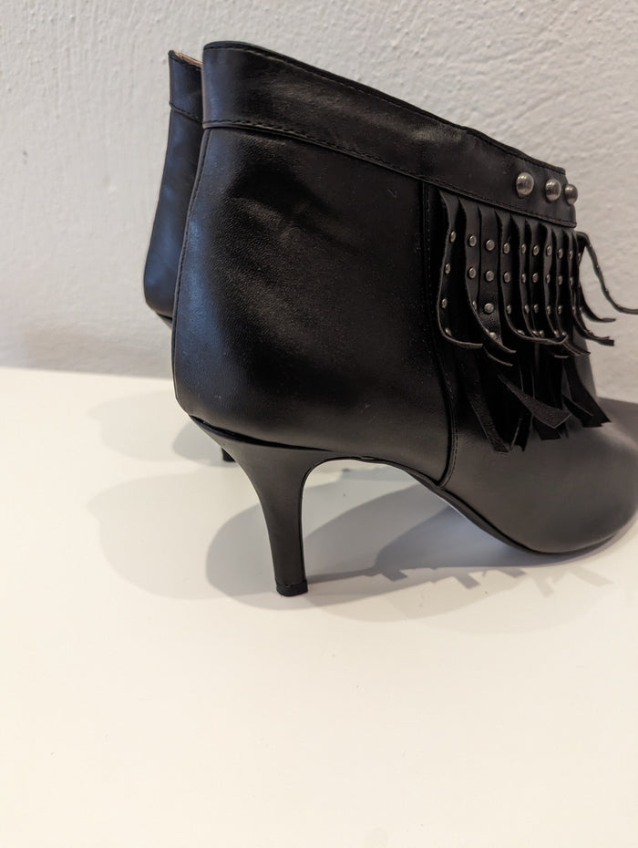 Kaleidoscope Black Fringed Ankle Boots Size 6 New