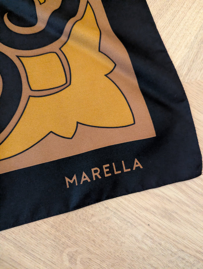 Marella pattened scarf