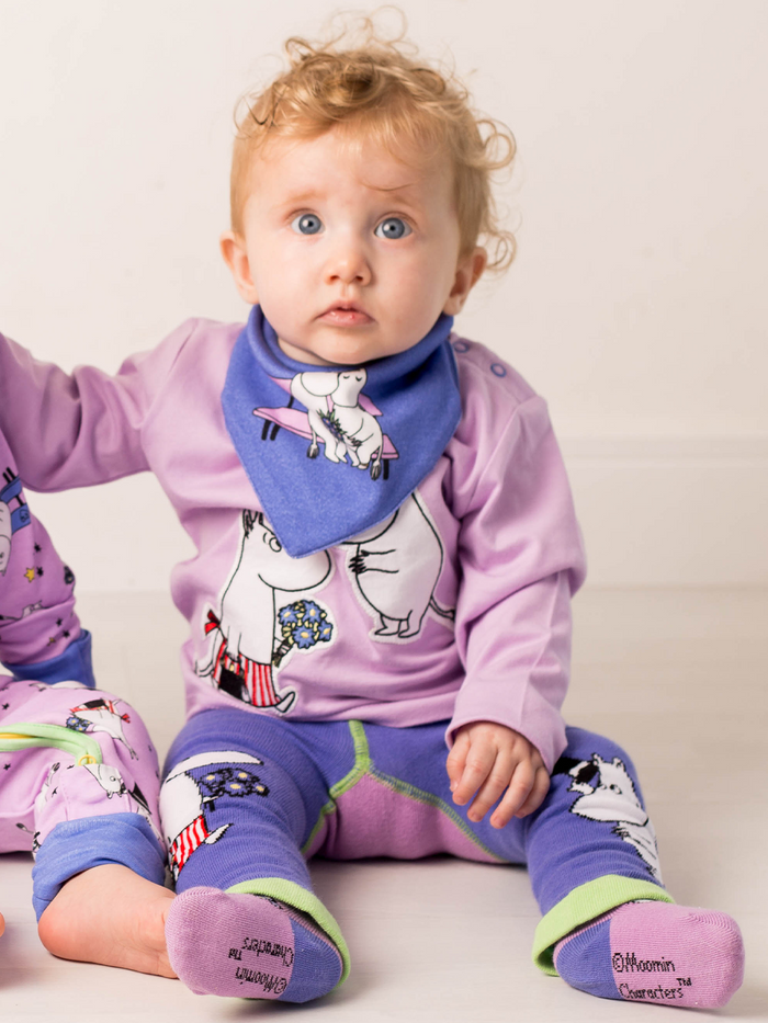 Moomin™ Organic Love Forever Warm Blue Bib - Blade & Rose UK