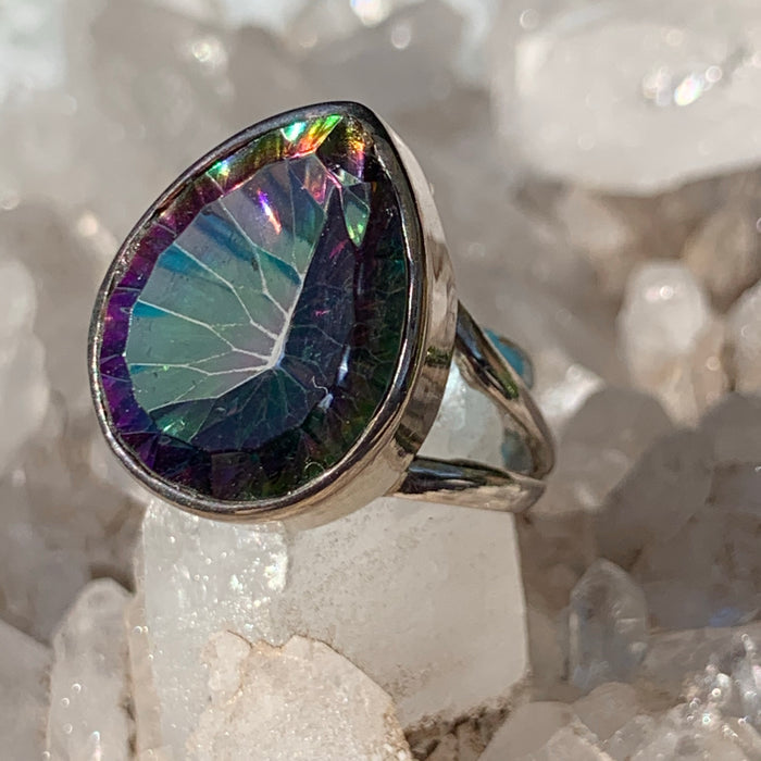 Mystic Topaz sz 6.5