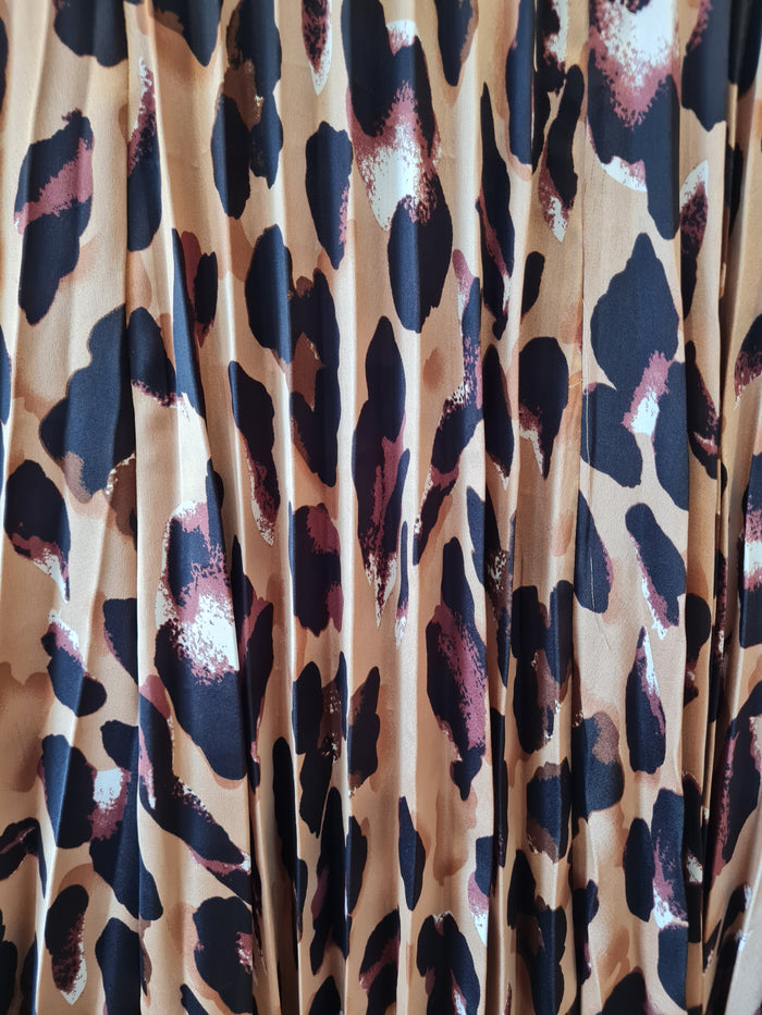 New Look animal print skirt 6