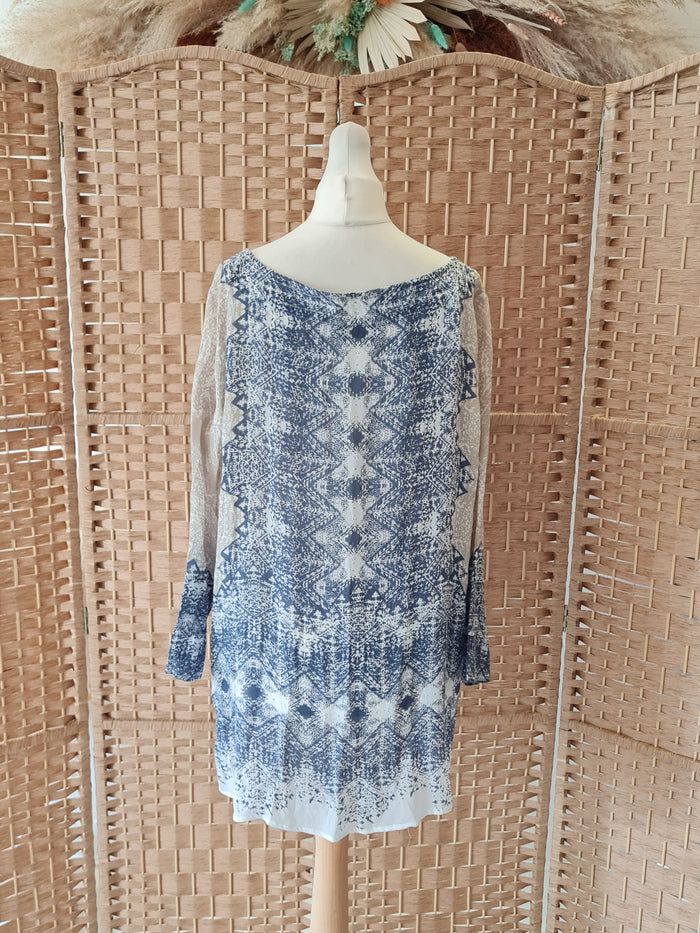 One Season Blue/Cream Sheer Top Medium