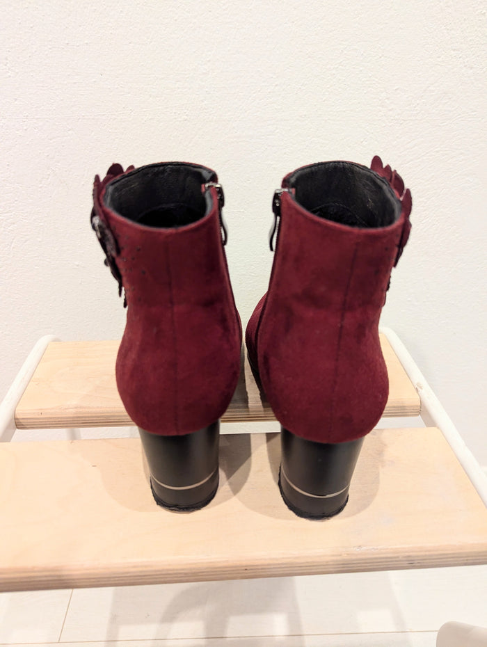 Redz Burgundy Boots 5