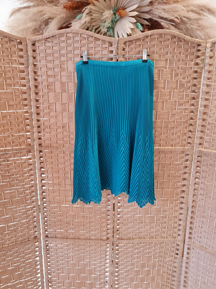 Reiss Green Pleat Skirt Size 10/12