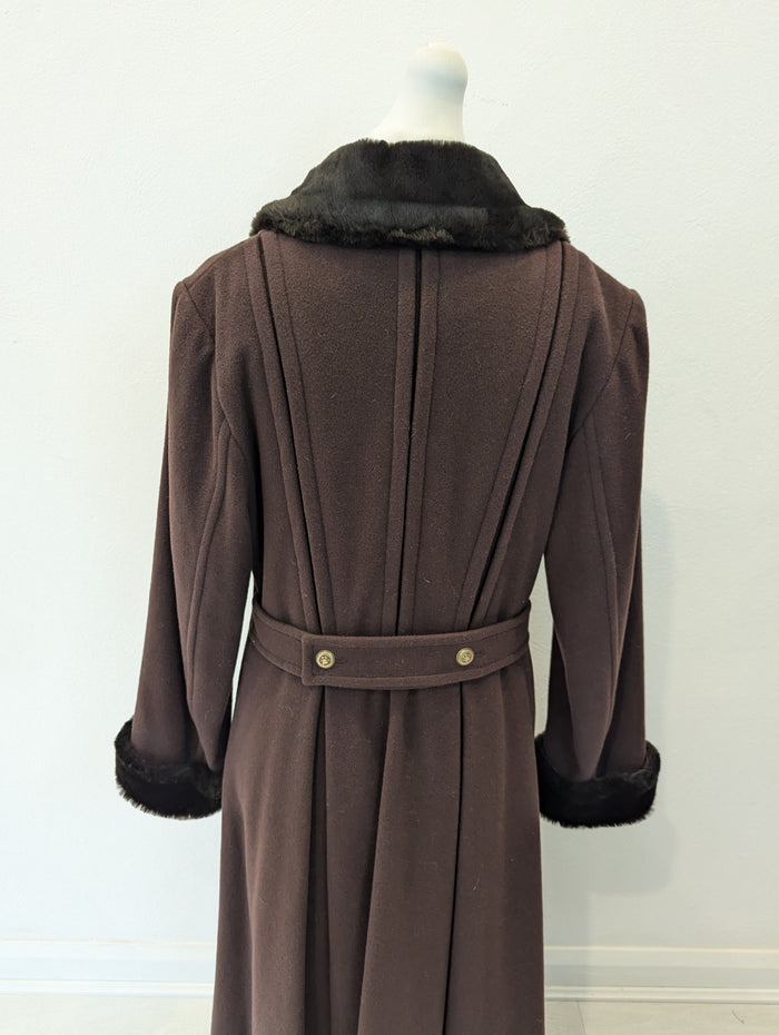 Wool & Cashmere Brown Coat 12