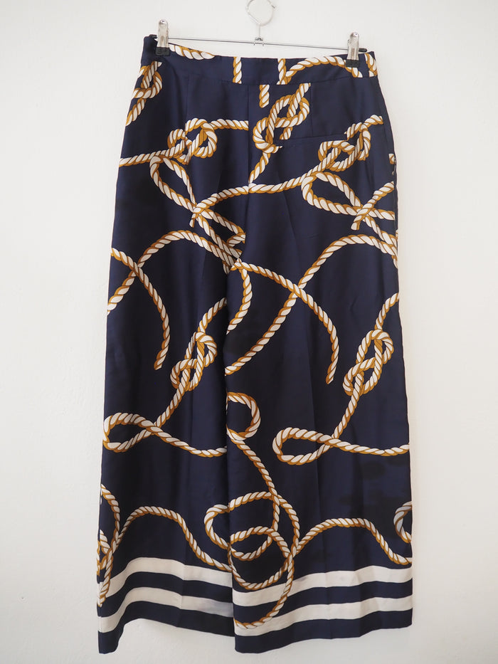 Zara Navy rope print culottes L