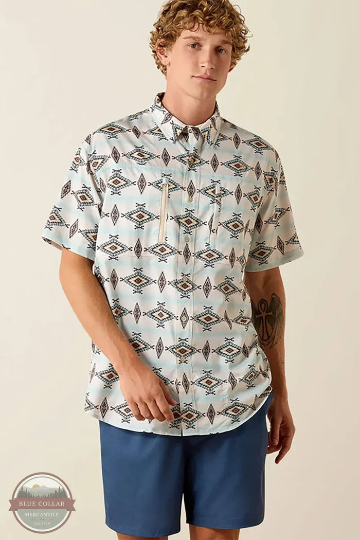 Ariat Men's Printed VentTEK Classic Fit Shirt in Off White front view