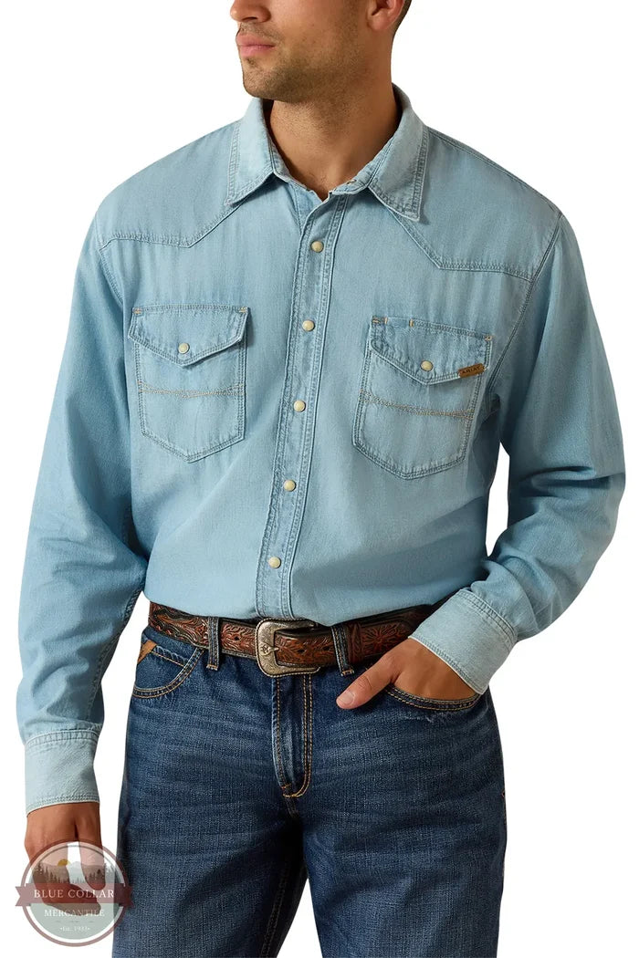 Ariat 10072942 Men's Classic Cowboy Long Sleeve Shirt in Brody Blue front view