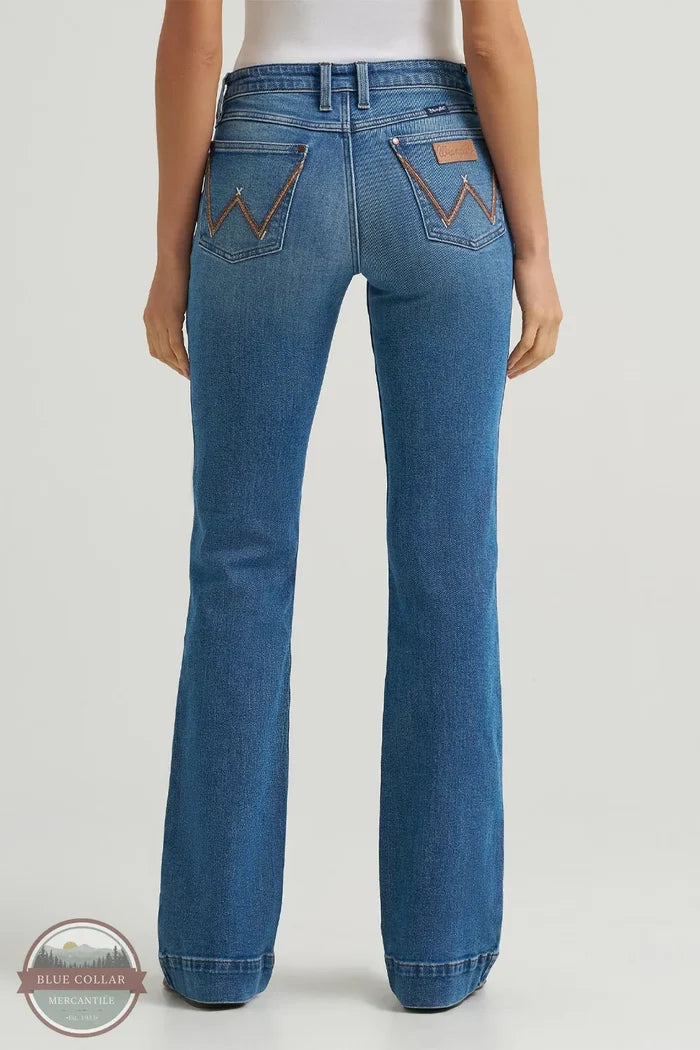Wrangler Women's Retro® Mae Trouser Jean in "Cynthia" rear view
