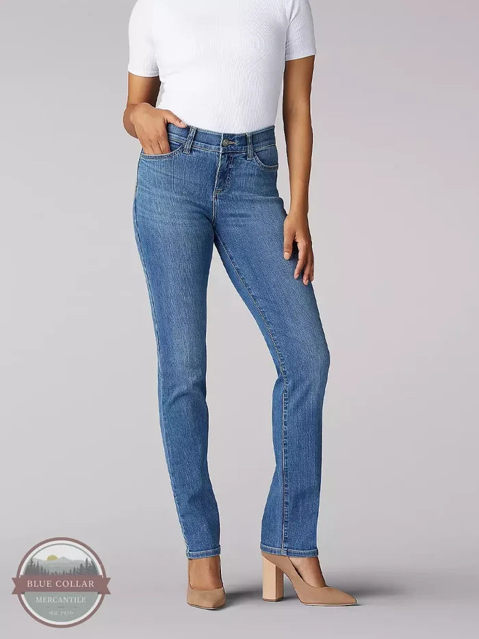 Lee 3413036 Flex Motion Regular Fit Straight Leg Jeans in Juniper Front View