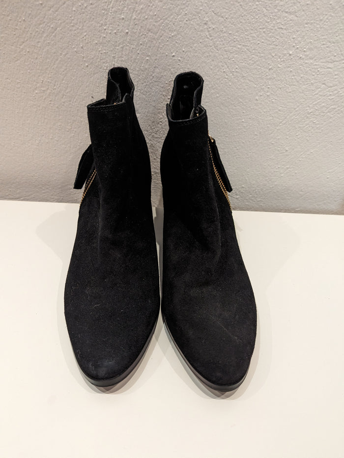 Aldo black ankle boots 8