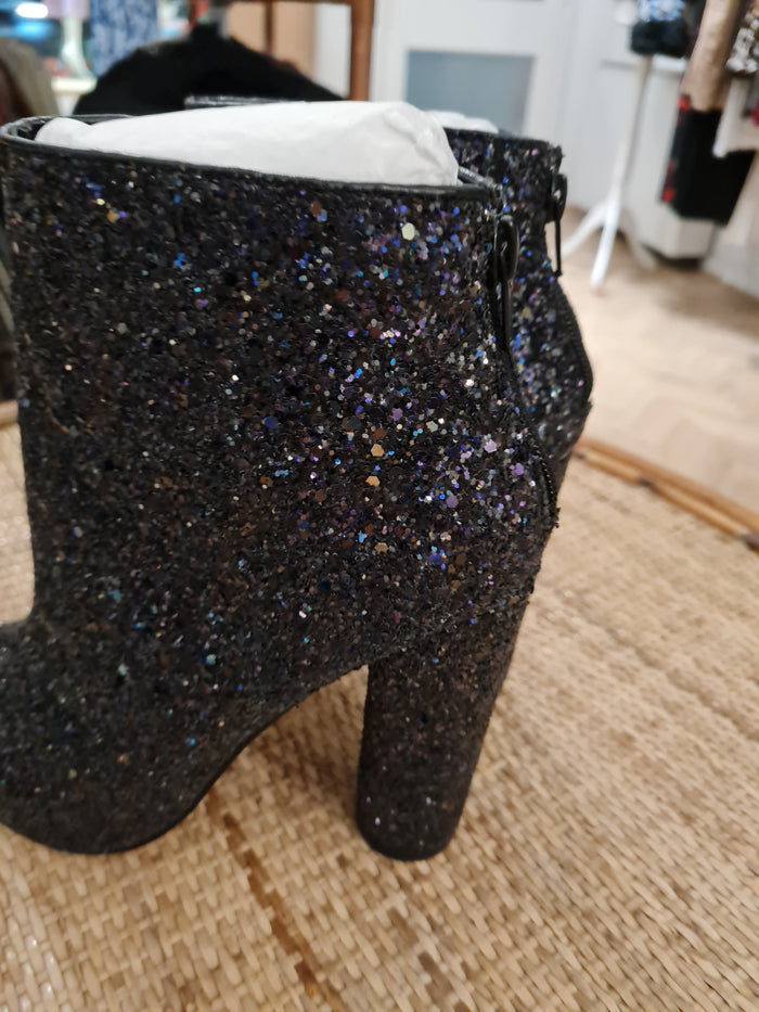 Aldo Sequin Boots 5