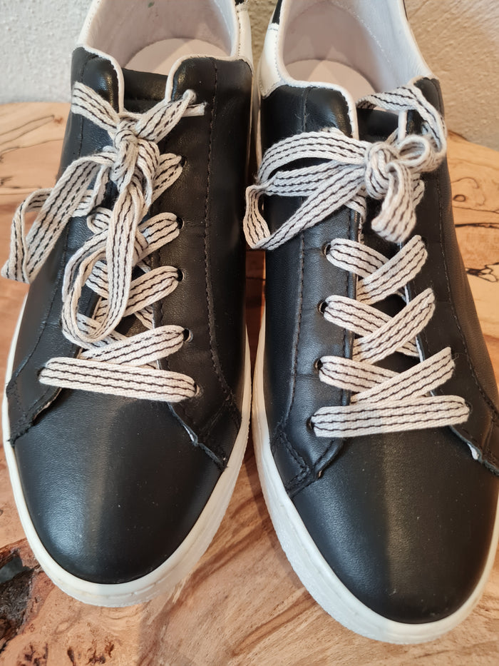 ALPE Black/white trainers 4
