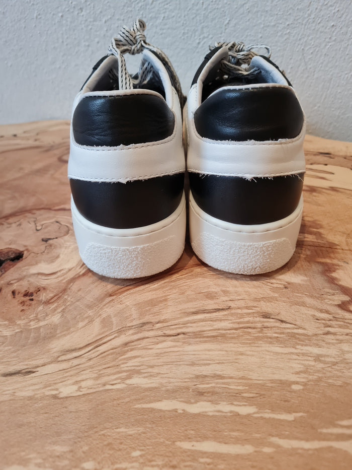 ALPE Black/white trainers 4