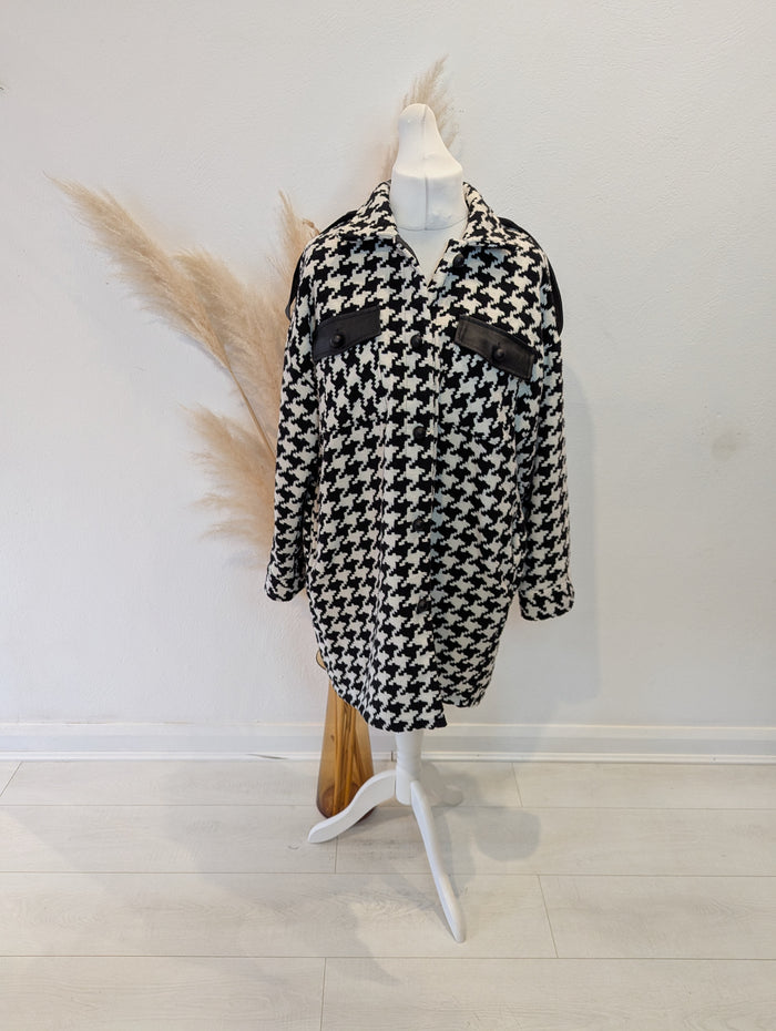 Amy & Clo Dogtooth Coat M/ L