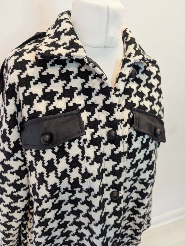 Amy & Clo Dogtooth Coat M/ L