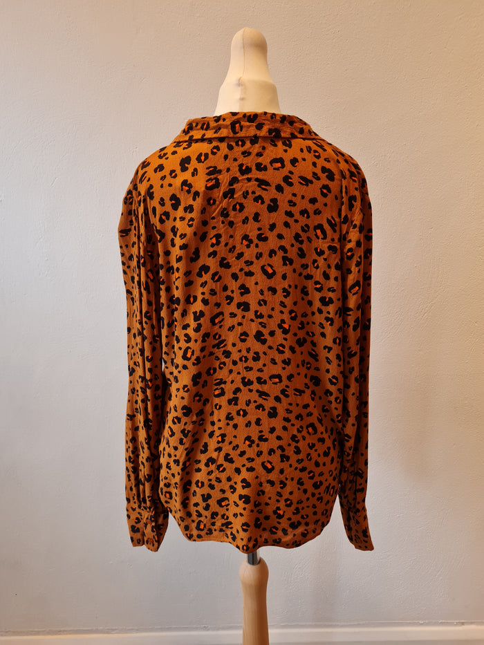 And other stories animal print blouse 12