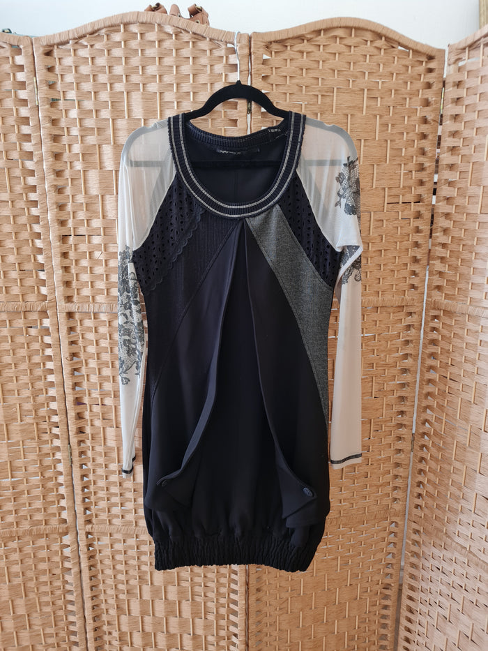 Angels Never Die Sheer Sleeve Jumper Dress Medium