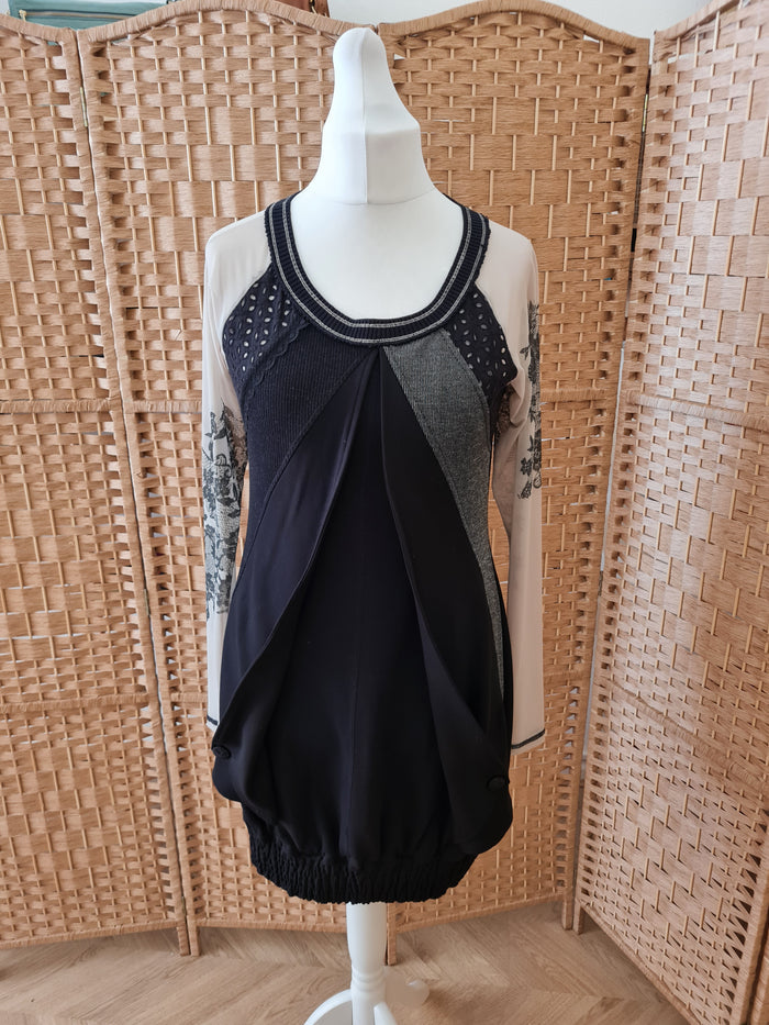 Angels Never Die Sheer Sleeve Jumper Dress Medium