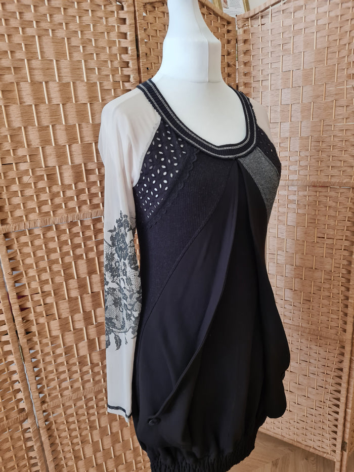 Angels Never Die Sheer Sleeve Jumper Dress Medium