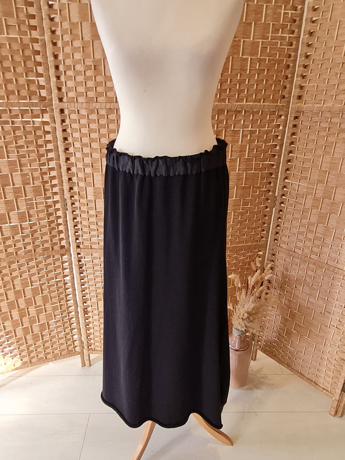 Annette Gortz black two piece L