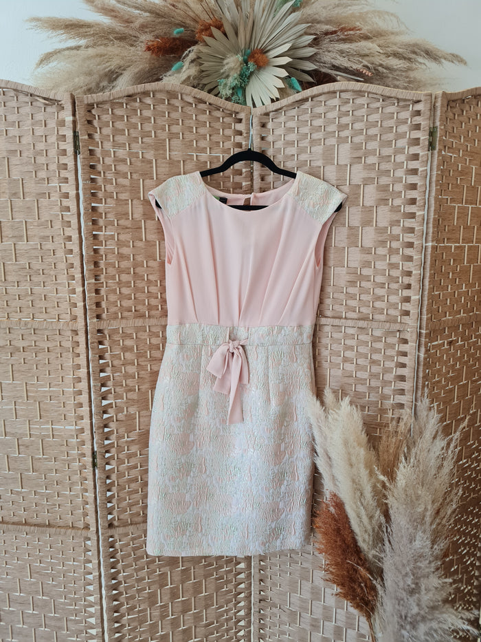 Arggido Arggido Pink/gold tie waist dress S/M