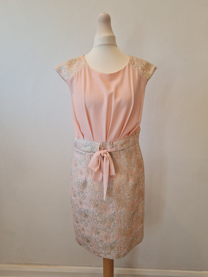 Arggido Arggido Pink/gold tie waist dress S/M