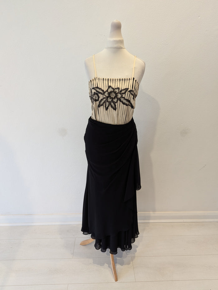 Aruba 3 Piece Black/Cream Skirt Suit 12