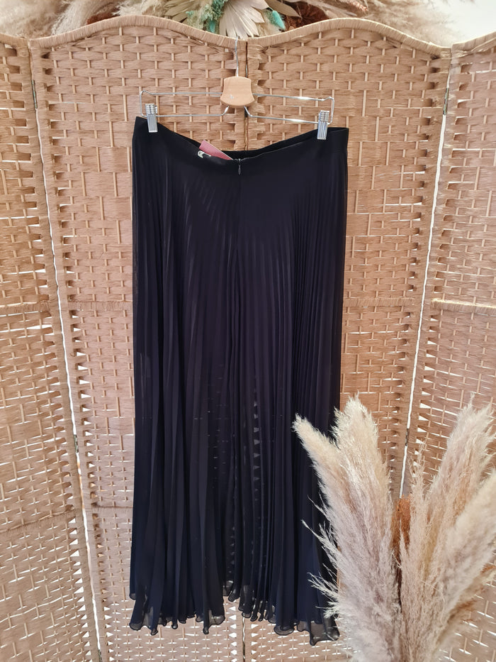 ASOS pleated maxi skirt 16