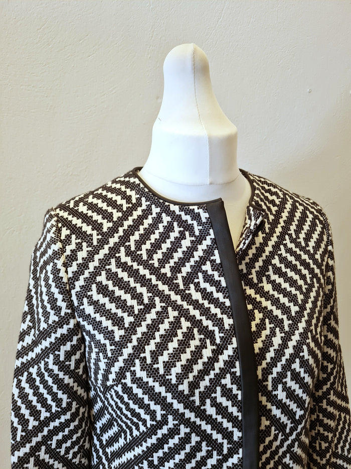 Autograph black/white coat 10
