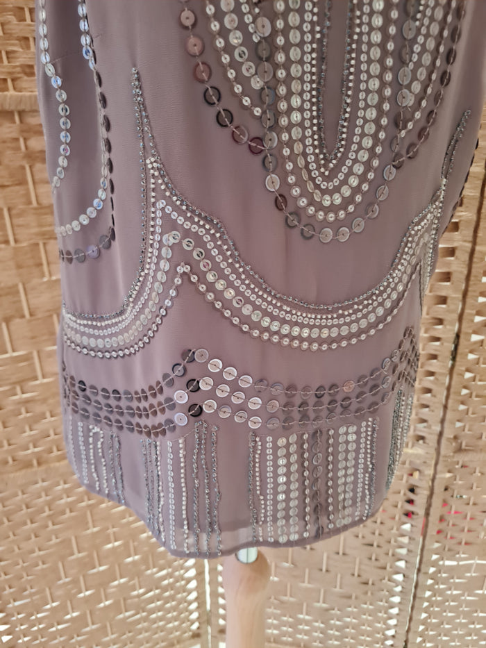 Autograph Oyster Sequin Top 8/10