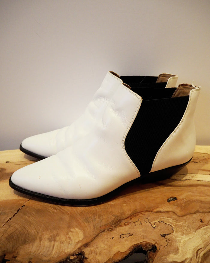 Autograph White ankle boots 7