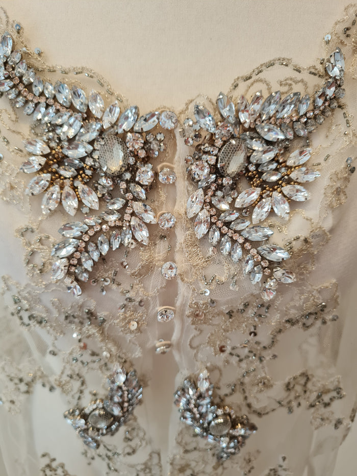 Badgley Mischka Cape RRP £400