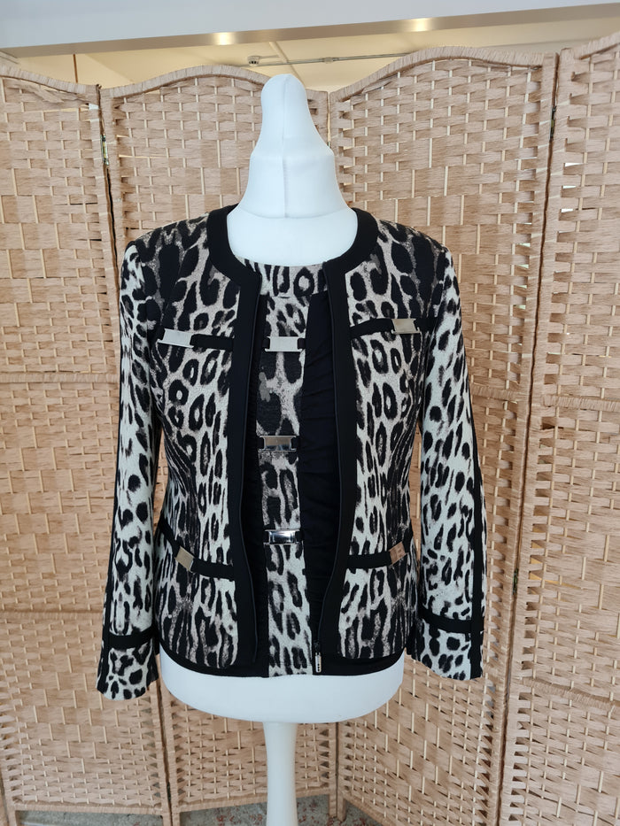 Badoo Animal Print Jacket 12