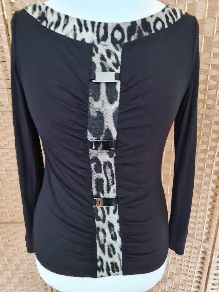 Badoo Animal print top 12