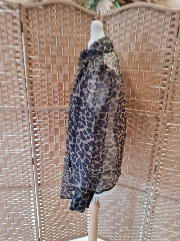 BBWM Woman leopard print shirt S