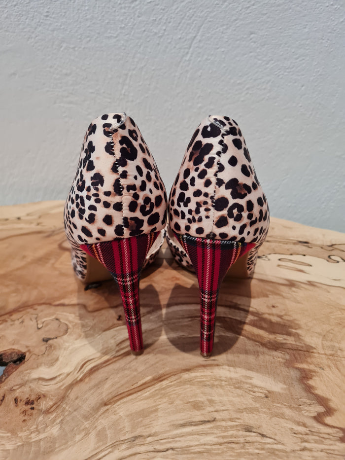 Betsey Johnson Leopard/Tartan Shoes 5