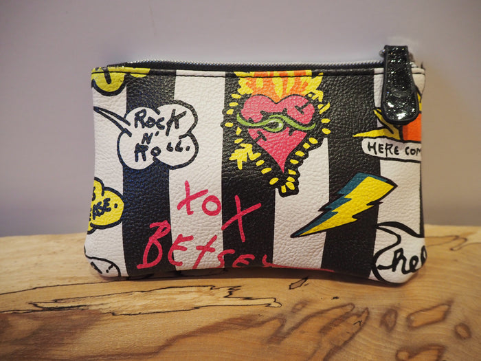 Betsey Johnston Graphic purse/pouch