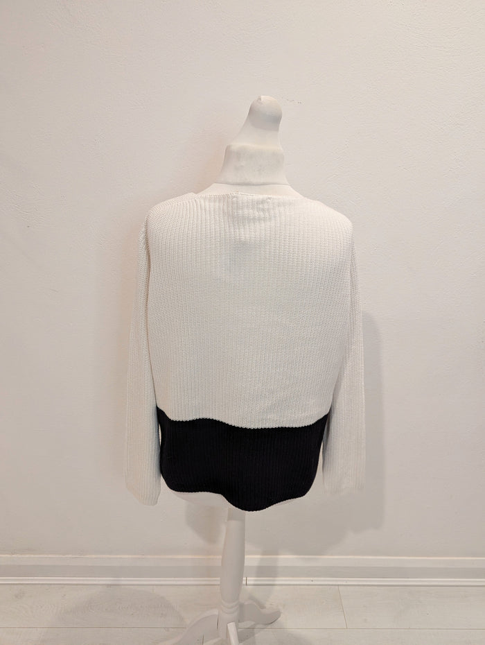 Betty Barclay Black/White Jumper 14