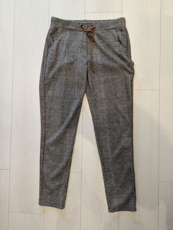 Betty & Co Check Jogger Size 10