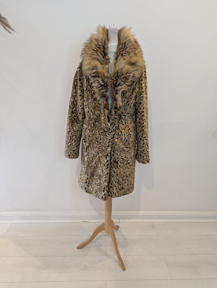 Biba Leopard faux Fur Coat 6