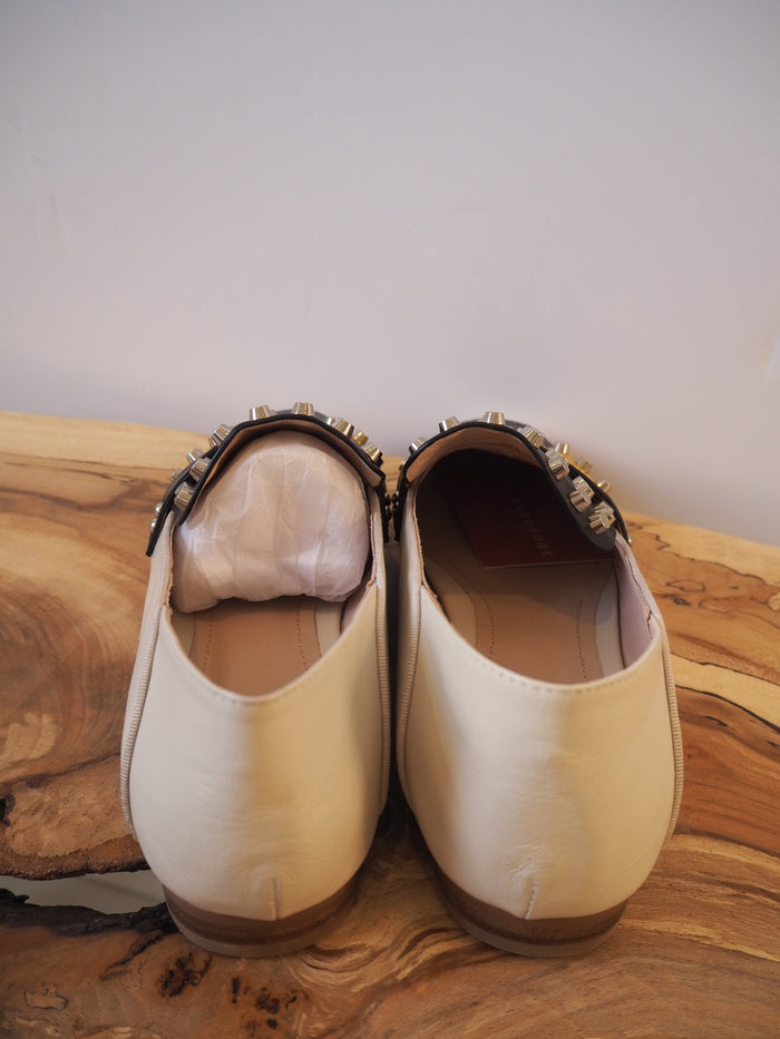 Bibi Lou Cream stud detail brogues 7 New RRP £175