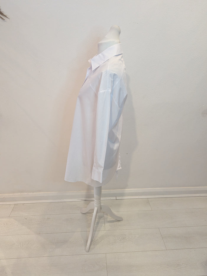 Bize White Shirt One Size