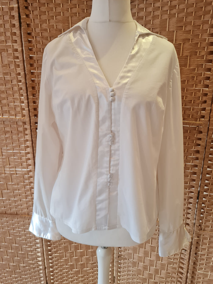 Blooms Satin trim Blouse 16