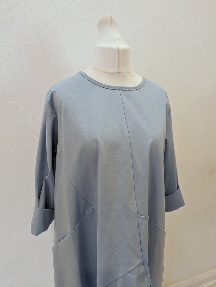 Blue Bobbin Pocket Front Top