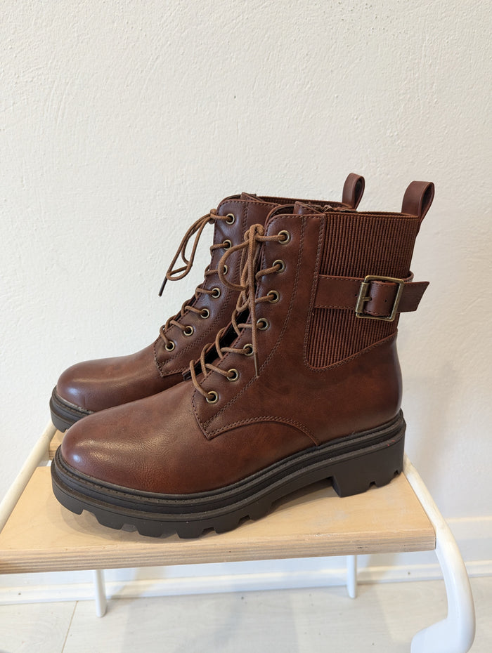 Brown Lace Boots 7